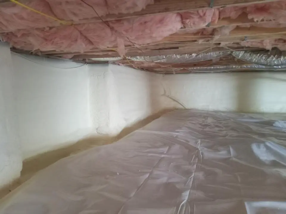 Crawl space encapsulation with closed-cell spray foam for Attic Insulation in North Lynnwood